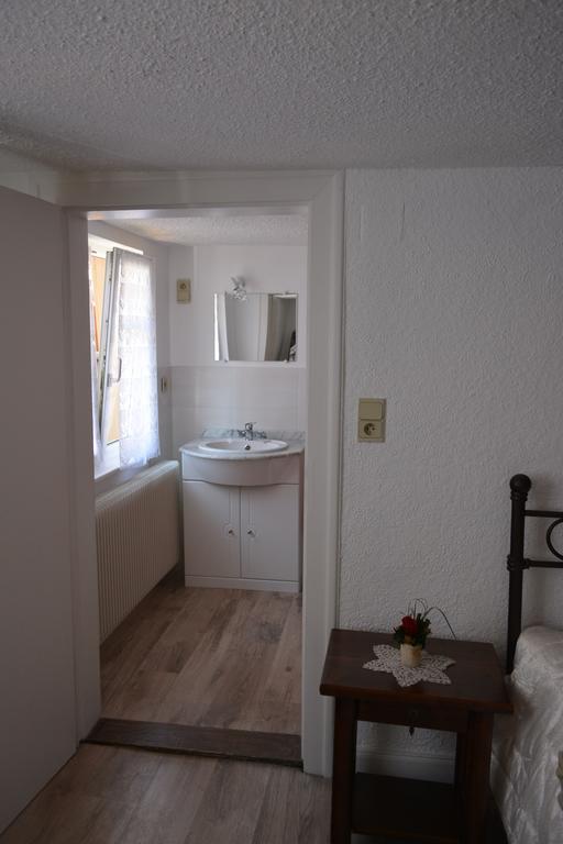 Location Alice Villa Ottrott Kamer foto